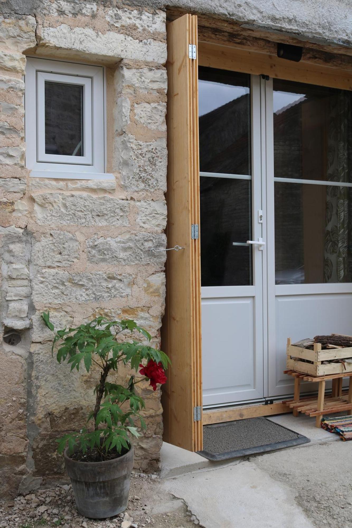 Repos 2 Etoiles Au Calme Pour Deux Lucy-sur-Cure Exterior foto